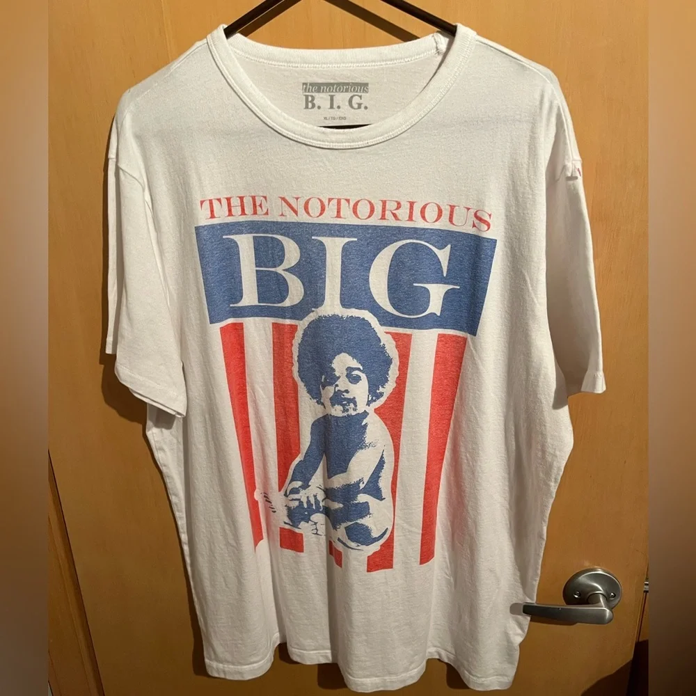 AE NOTORIOUS B.I.G. GRAPHIC WHITE T-SHIRT SIZE X-LARGE - Picture 2 of 4